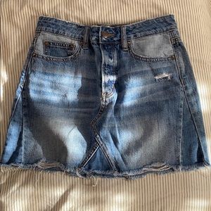 American Eagle jean skirt